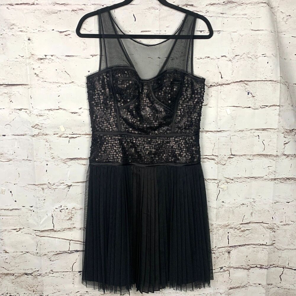 BCBGMaxAzria Hazelle Black Hoco Sequin Mesh Tulle Pleated Cocktail Dress LBD 10